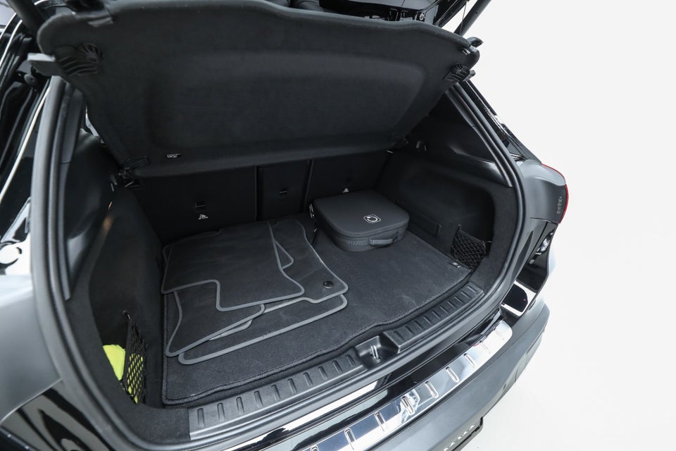 Mercedes EQA250+ AMG Advance 5d