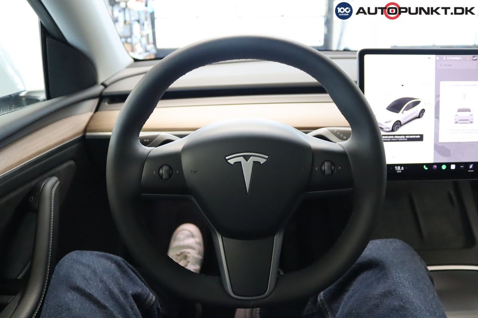 Tesla Model Y Long Range RWD 5d