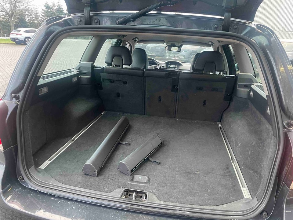 Volvo V70 2,0 D4 181 Momentum aut. 5d