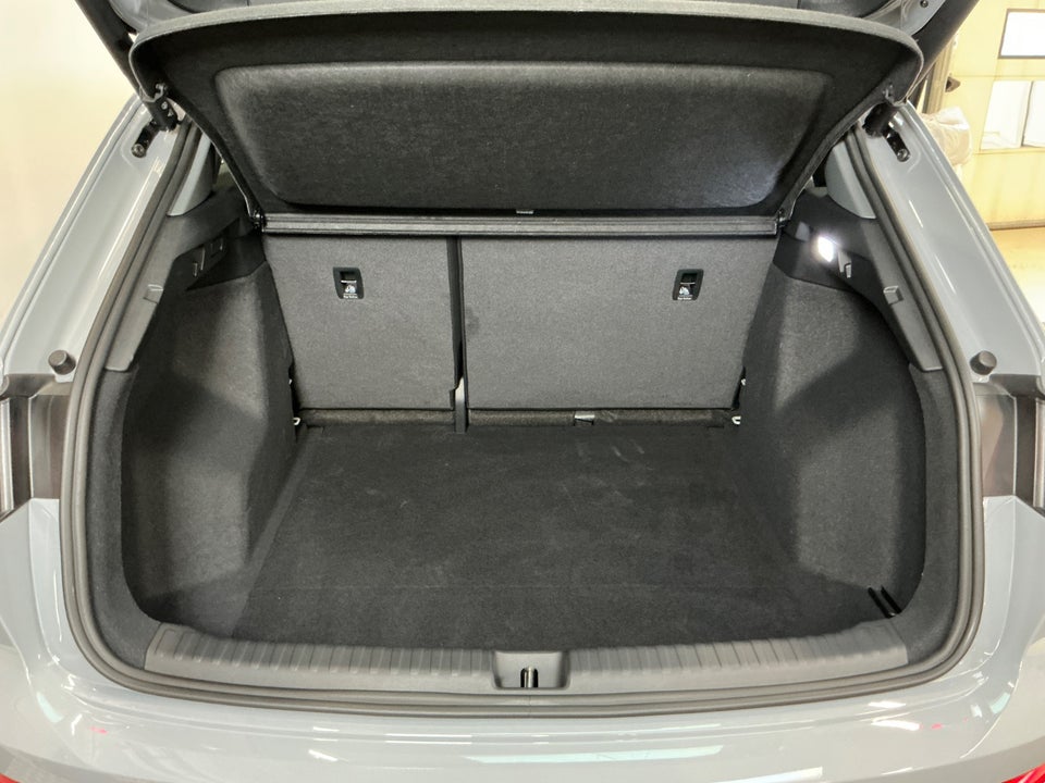 Audi Q4 e-tron 45 S-line 5d