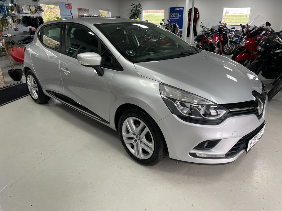 Renault Clio IV 0,9 TCe 90 Zen 5d