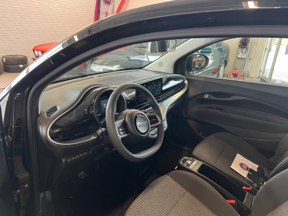 Fiat 500e 42 Icon 3d