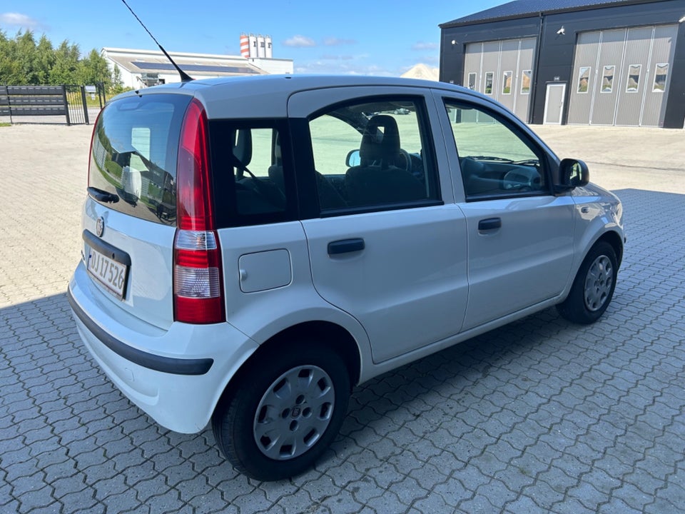 Fiat Panda 1,2 Dynamic 5d