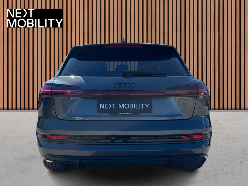 Audi e-tron 55 S-line quattro 5d