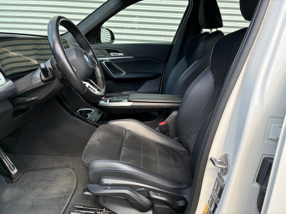 BMW iX1 eDrive20 M-Sport 5d