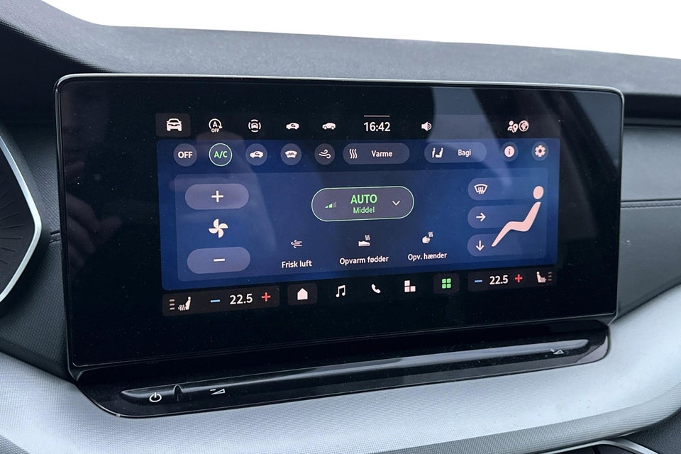 Skoda Octavia 1,5 eTSi 150 Selection Combi DSG 5d