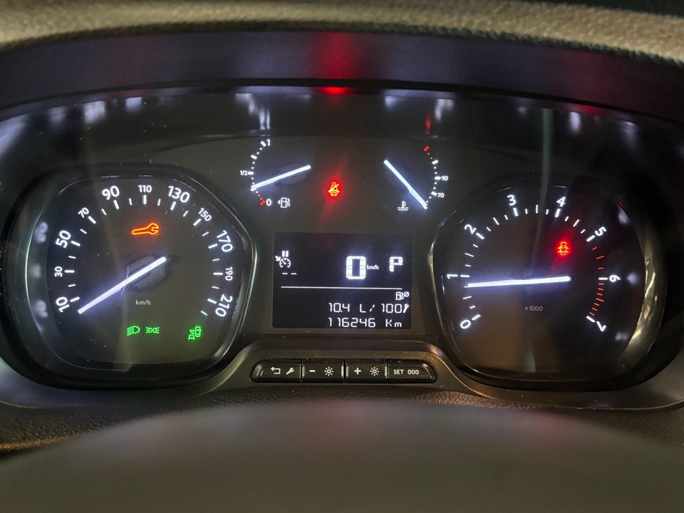 Toyota ProAce 2,0 D 144 Medium Master aut. 4d
