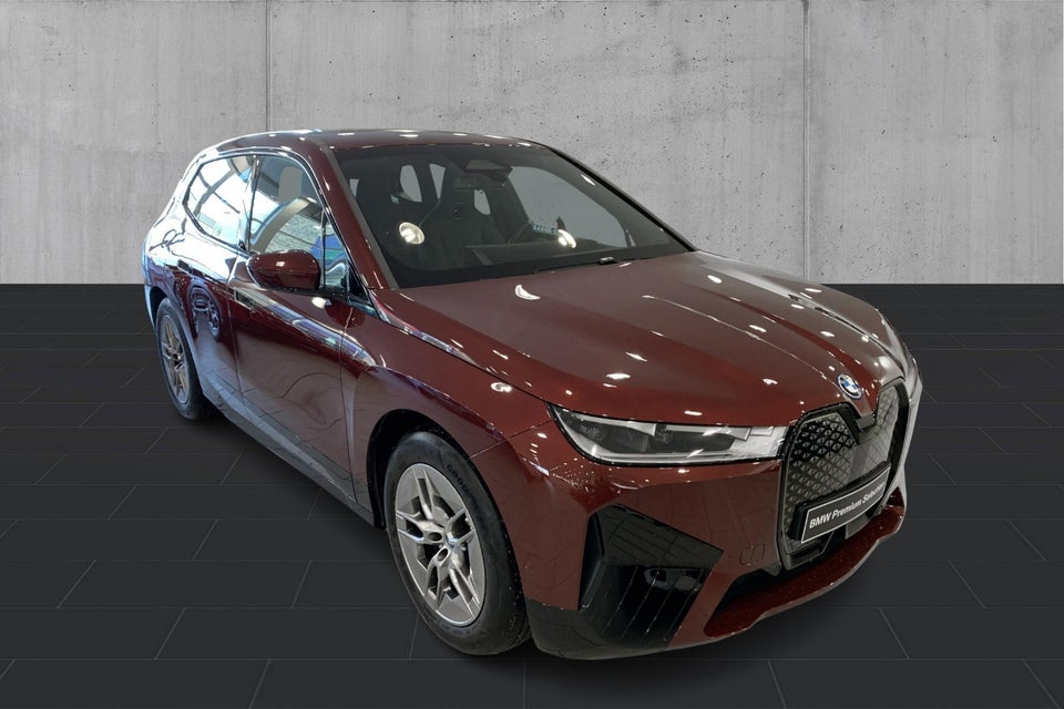 BMW iX xDrive40 Fully Charged 5d