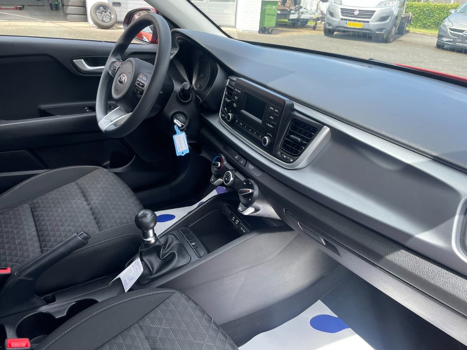 Kia Rio 1,25 MPi Base Line 5d