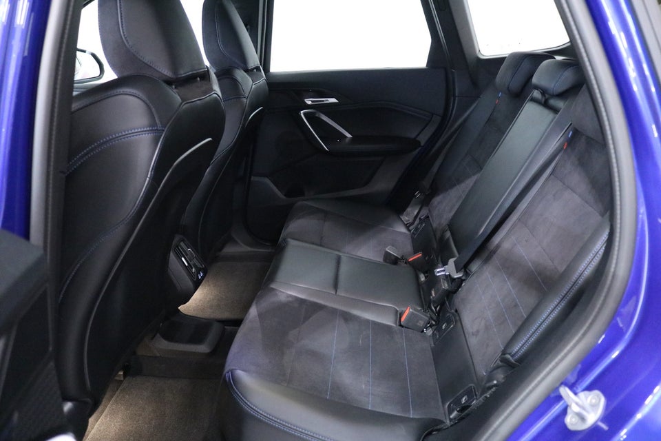 BMW iX1 eDrive20 M-Sport 5d