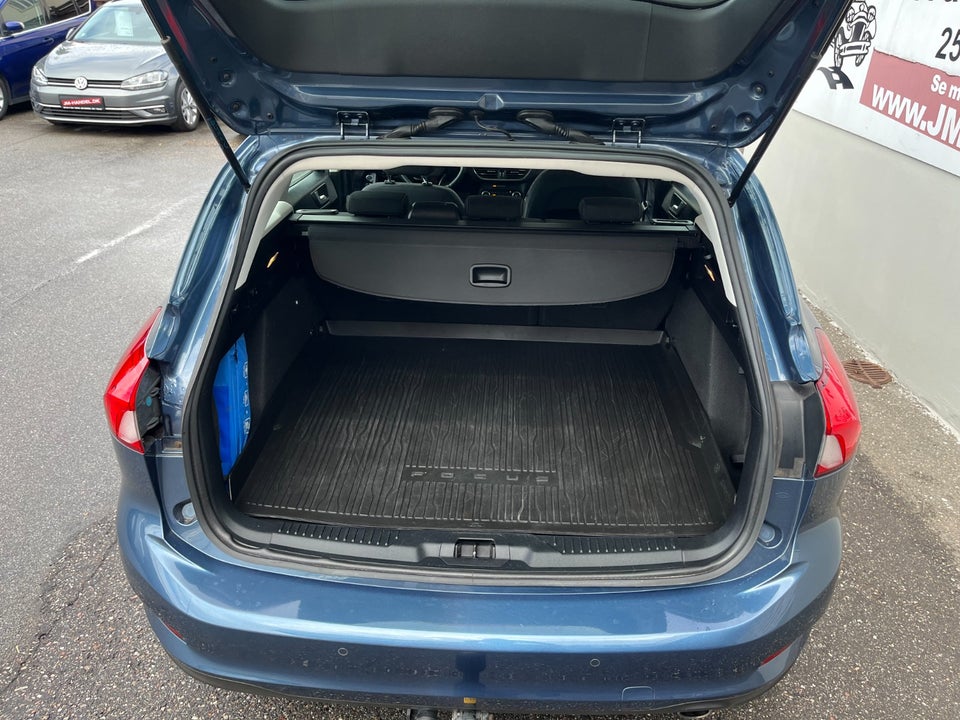 Ford Focus 1,5 EcoBlue Titanium stc. 5d