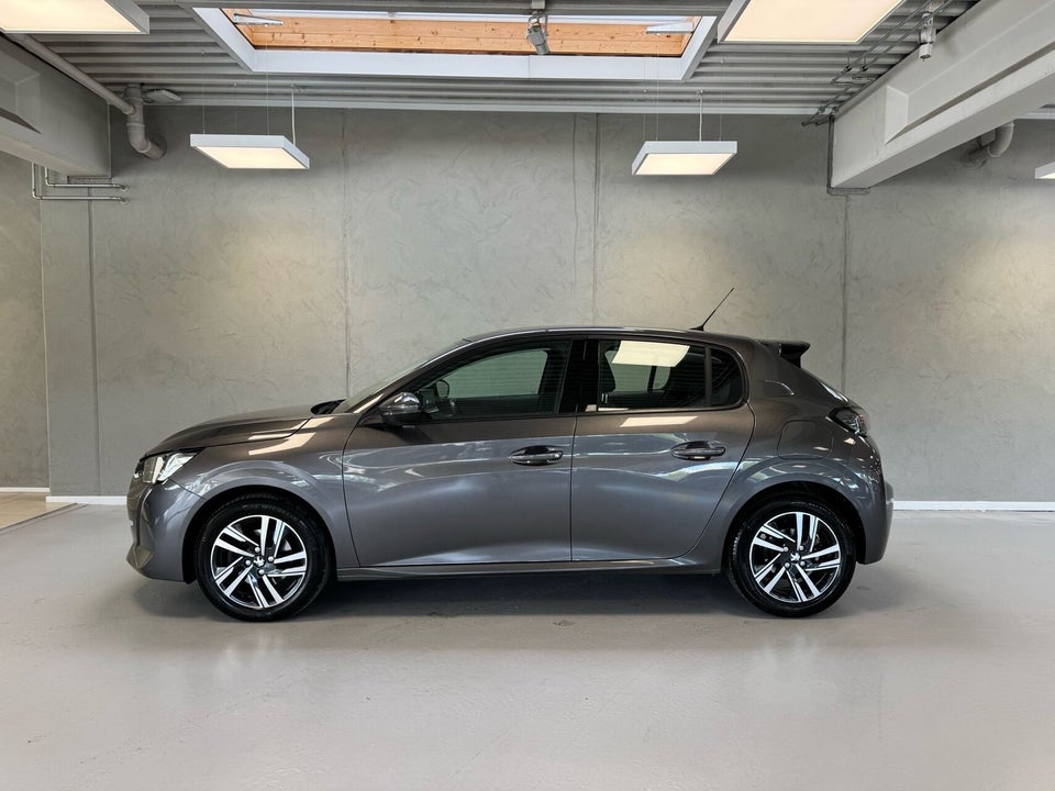 Peugeot 208 1,2 PureTech 100 Allure Lux EAT8 5d