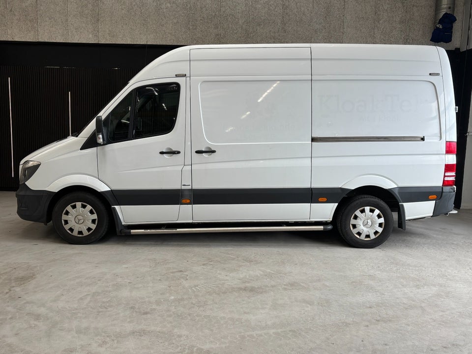 Mercedes Sprinter 316 2,2 CDi R2 Kassevogn 6d