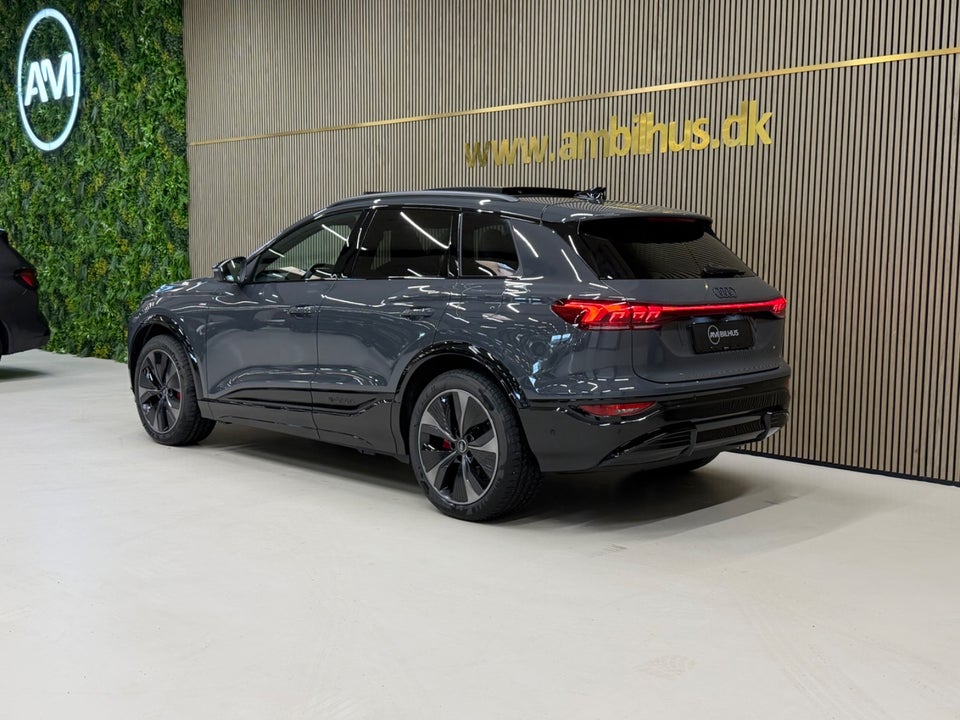 Audi Q6 e-tron Edition One S-line quattro 5d