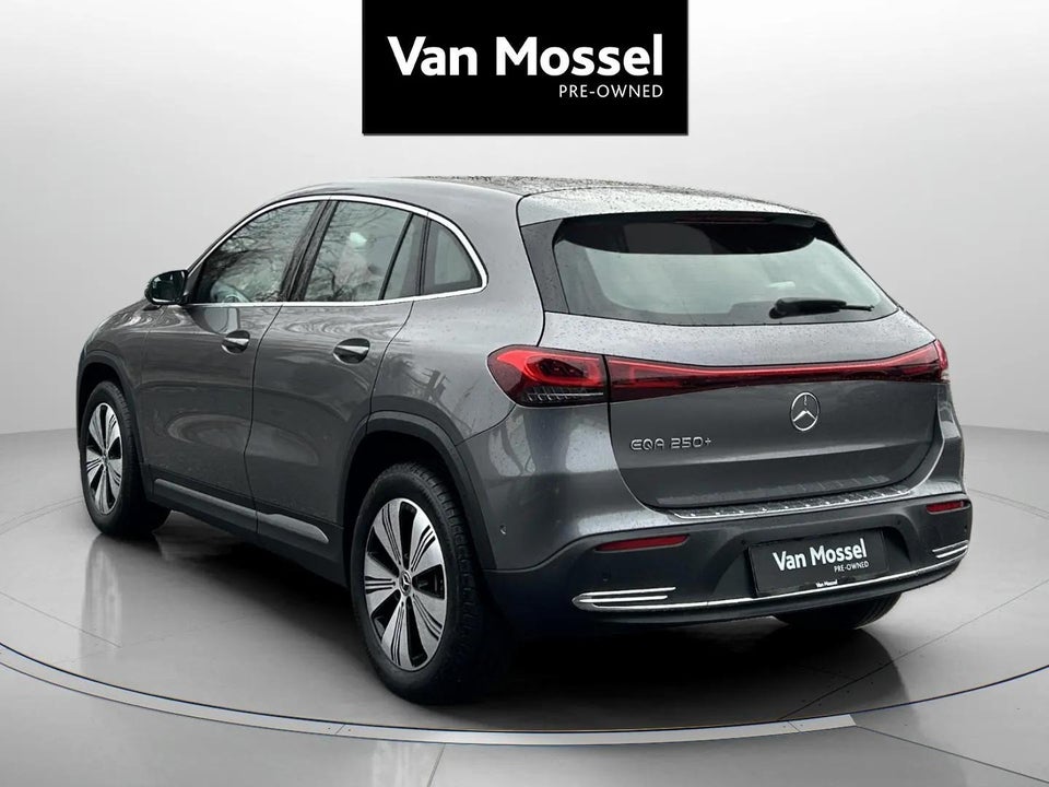 Mercedes EQA250+ Electric Art 5d