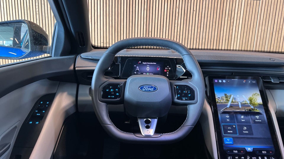 Ford Capri 79 Select Extended Range AWD 5d