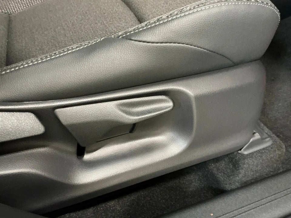 Toyota bZ4X 73 Active 5d