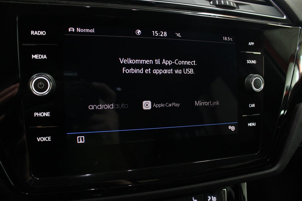 VW Touran 1,5 TSi 150 Highline DSG 7prs 5d