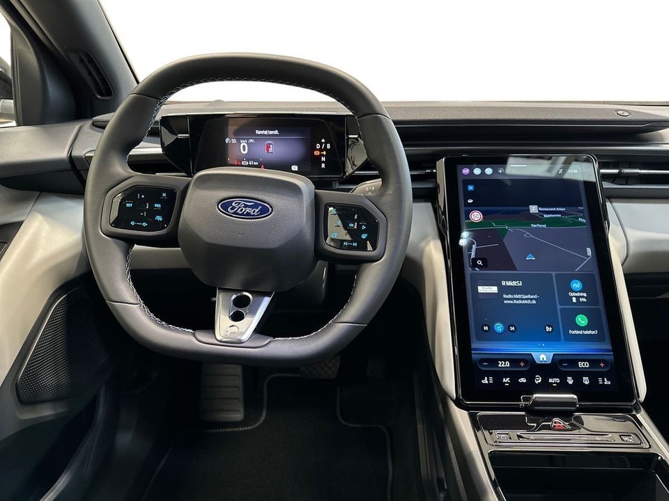 Ford Capri 77 Select Extended Range 5d