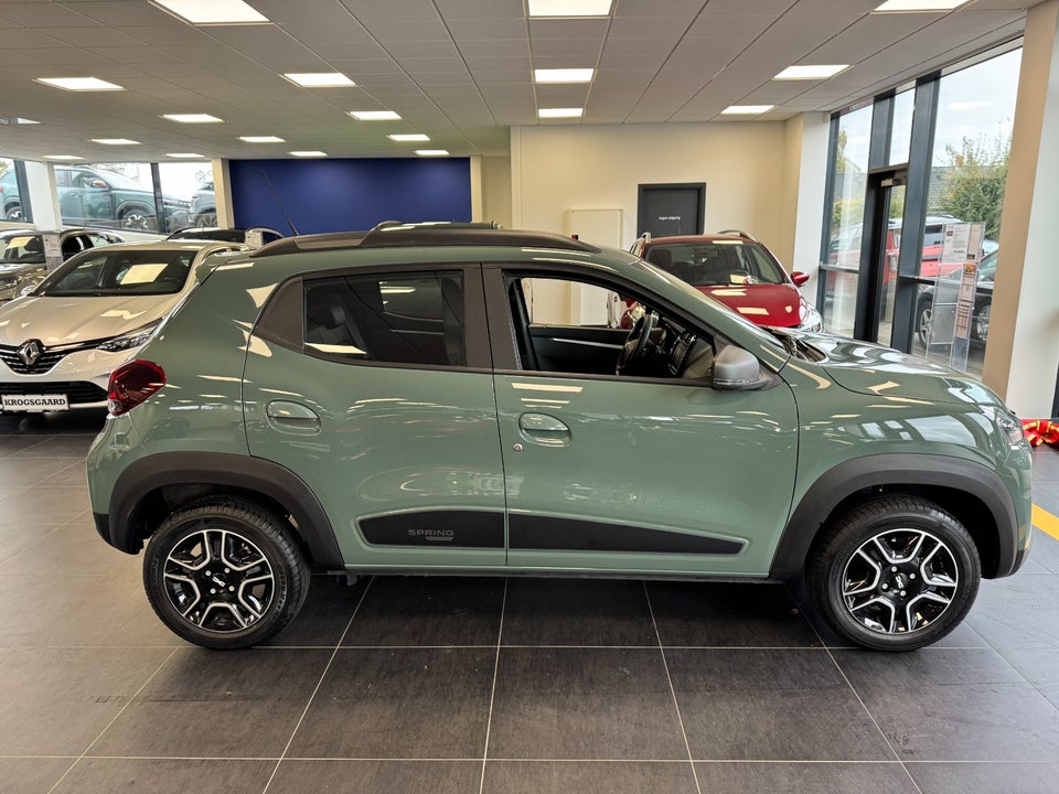 Dacia Spring Expression 5d