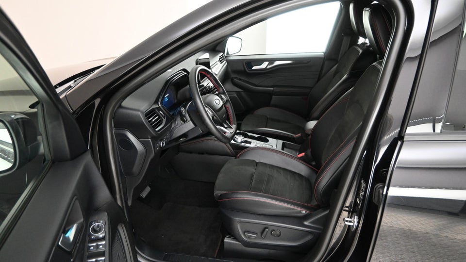 Ford Kuga 2,5 PHEV ST-Line X CVT Van 5d