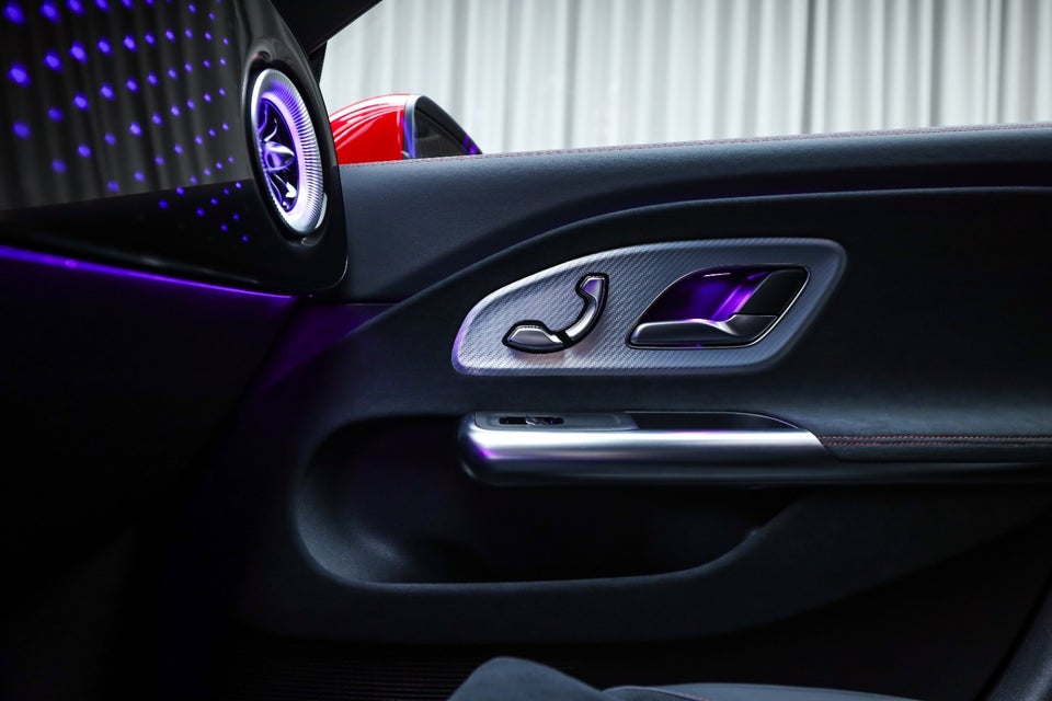 Mercedes CLA250+ electric AMG Premium 4d