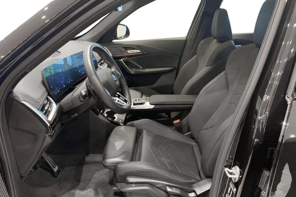 BMW iX1 eDrive20 M-Sport Pro 5d