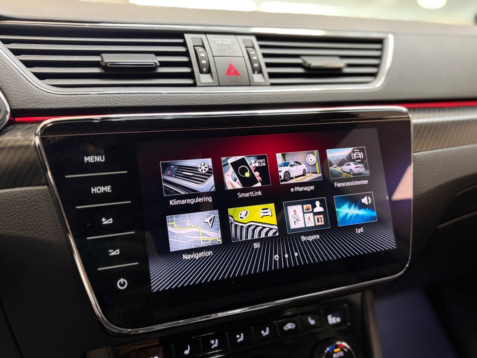 Skoda Superb 1,4 TSi iV Sportline Combi DSG 5d