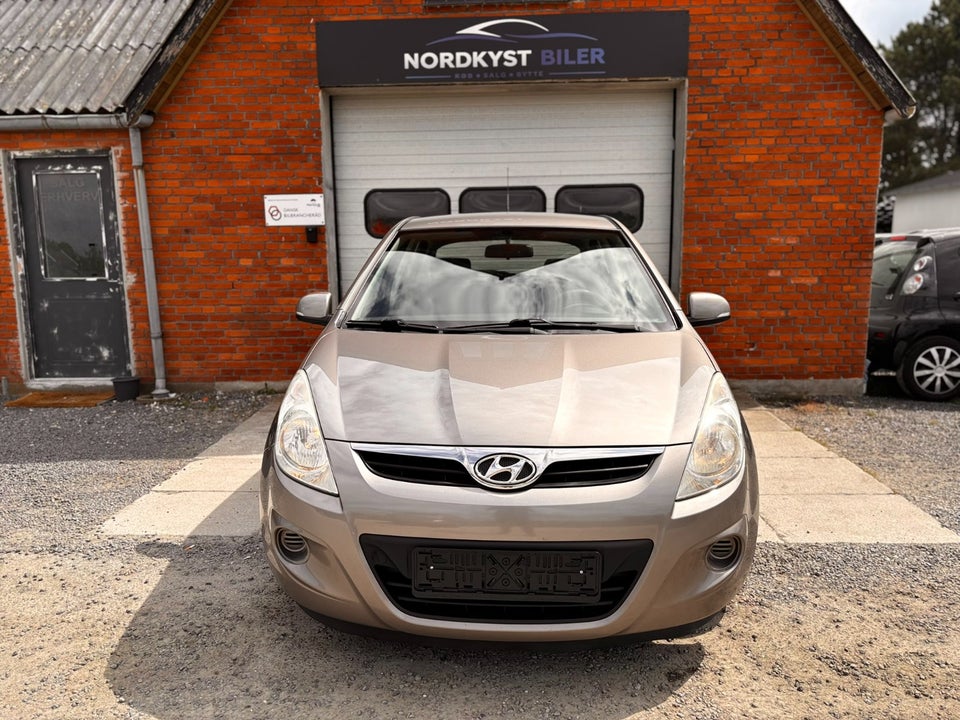 Hyundai i20 1,25 Classic 5d