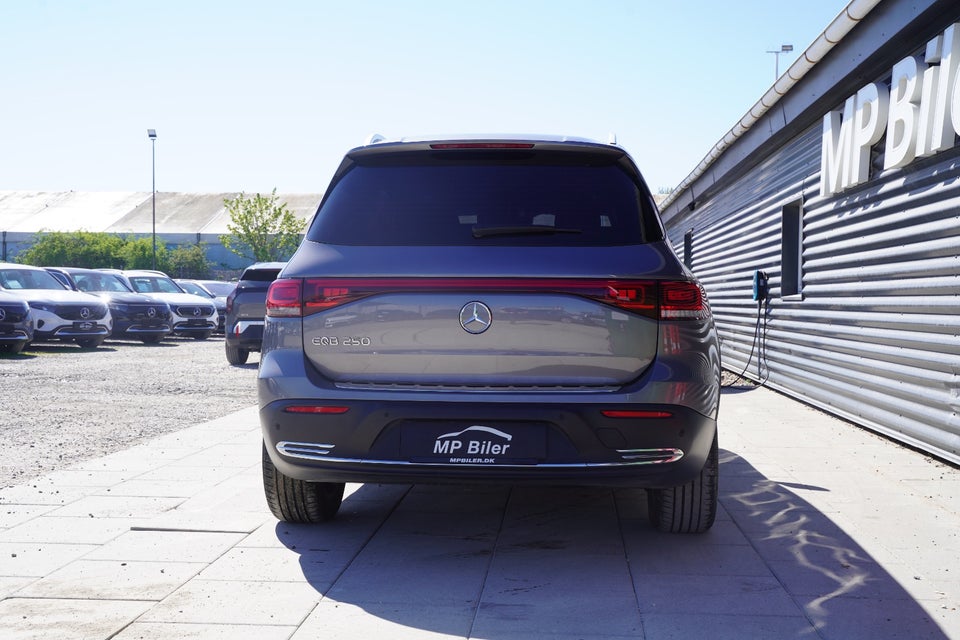 Mercedes EQB250 Progressive 5d