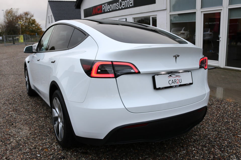 Tesla Model Y RWD 5d