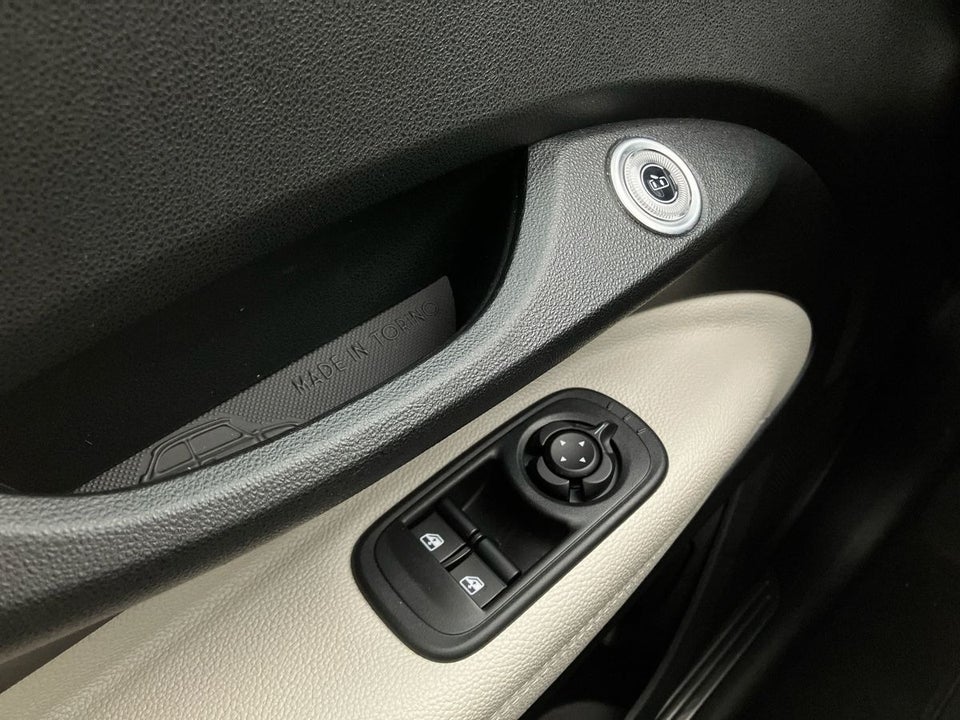 Fiat 500e 42 la Prima 3+1 4d