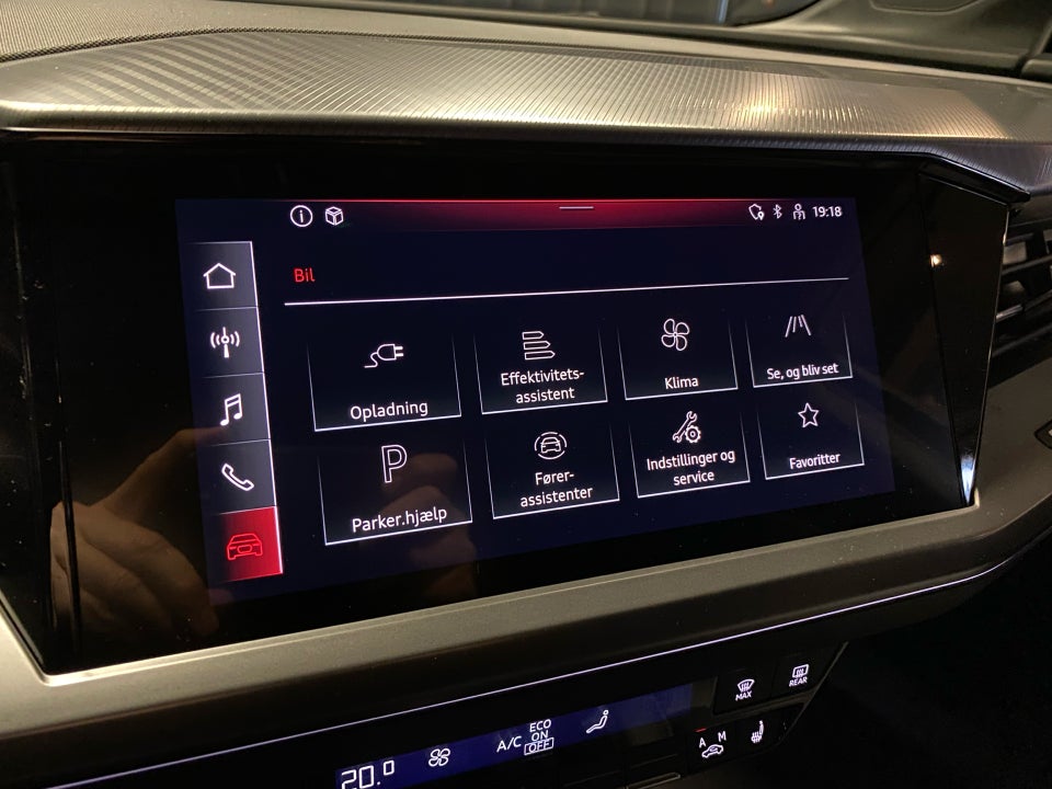 Audi Q4 e-tron 40  5d