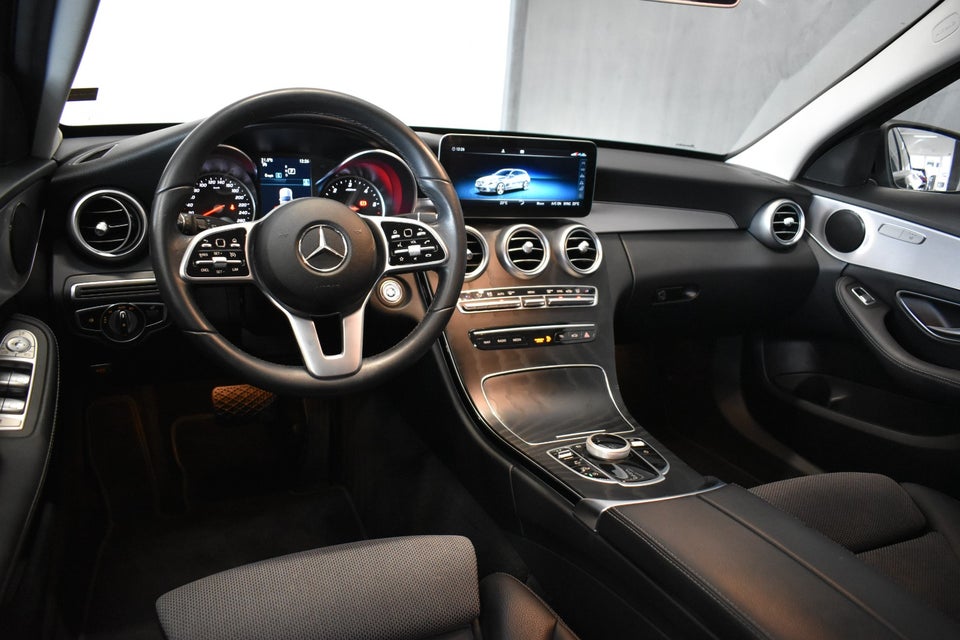 Mercedes C220 d 2,0 Avantgarde stc. aut. 5d