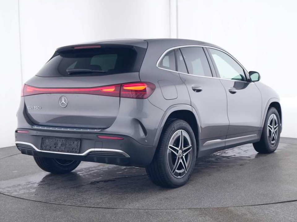 Mercedes EQA250+ AMG Line Advanced Plus 5d