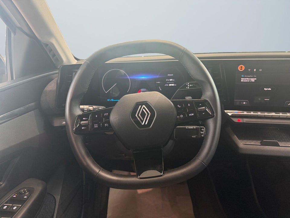 Renault Megane E-Tech 40 Equilibre 5d