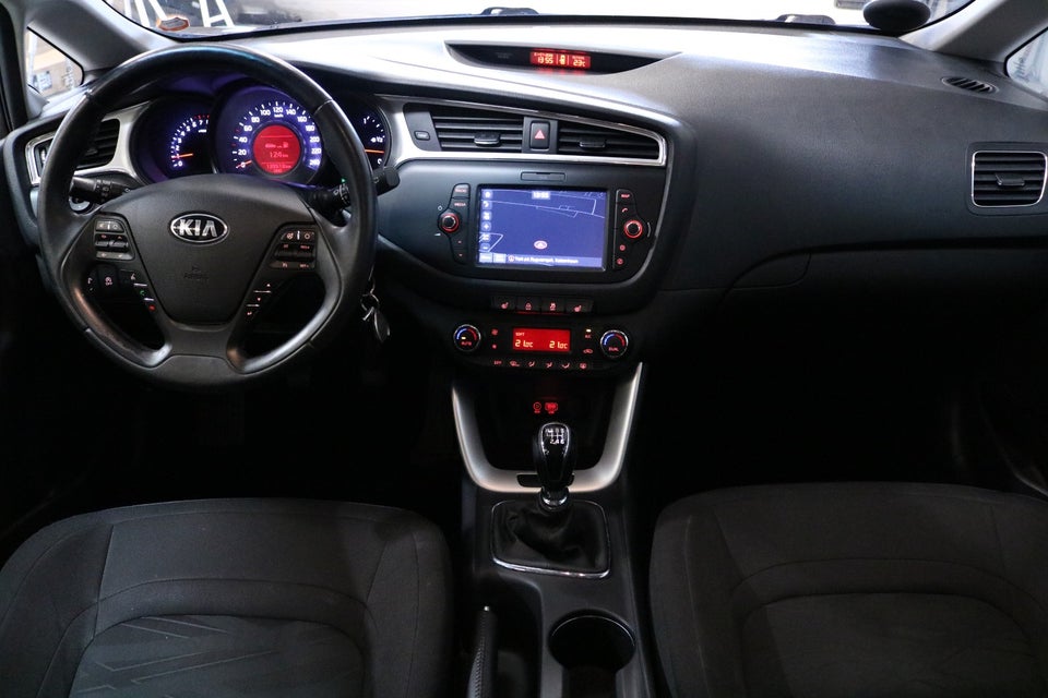 Kia Ceed 1,4 CVVT Style+ Clim Limited SW 5d