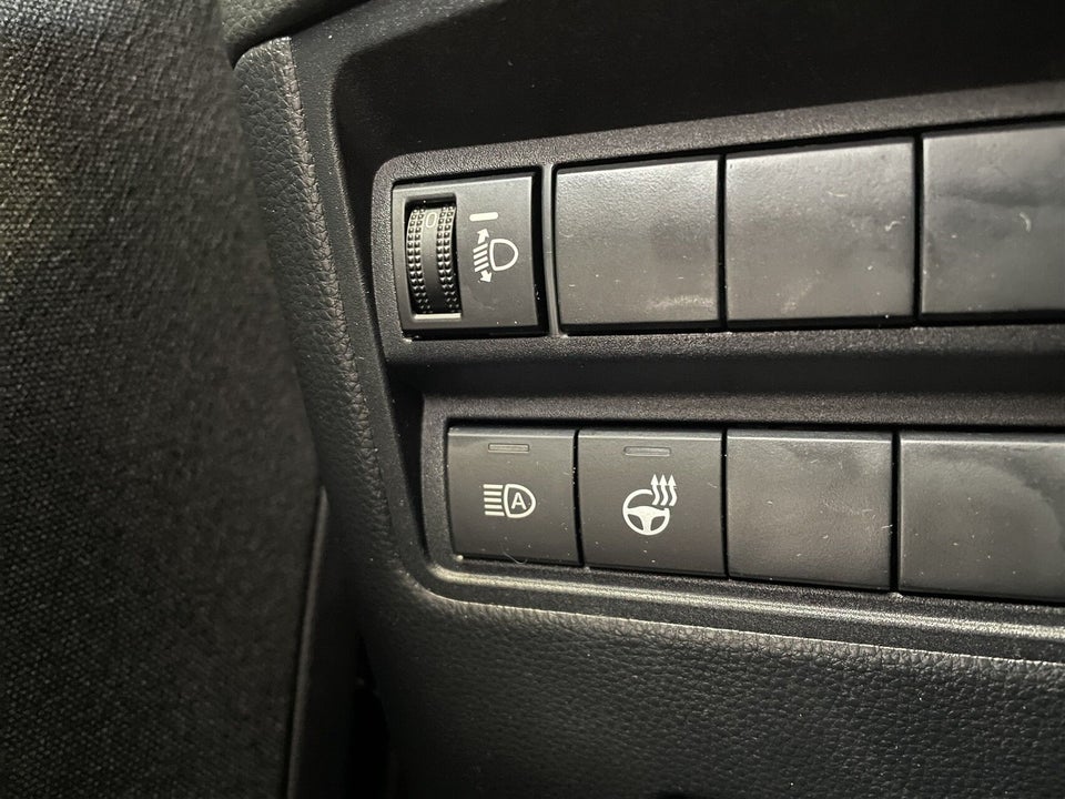 Toyota Yaris 1,5 Hybrid H3 Style e-CVT 5d