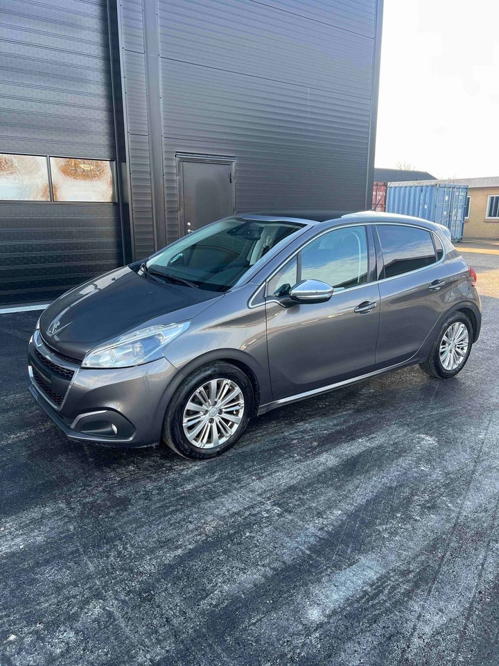 Peugeot 208 1,6 BlueHDi 100 Allure 5d