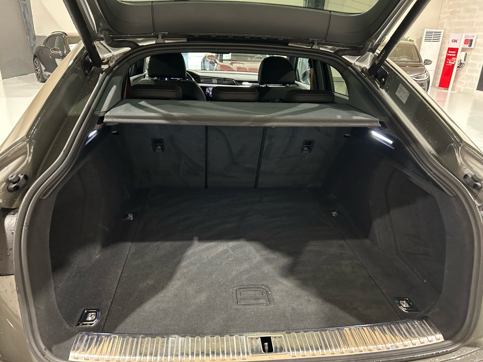 Audi e-tron 55 Black Edition S-line Sportback quattro 5d