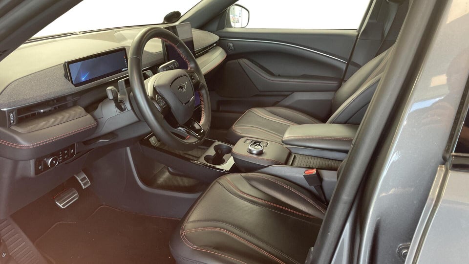 Ford Mustang Mach-E 88 Premium Extended Range 5d