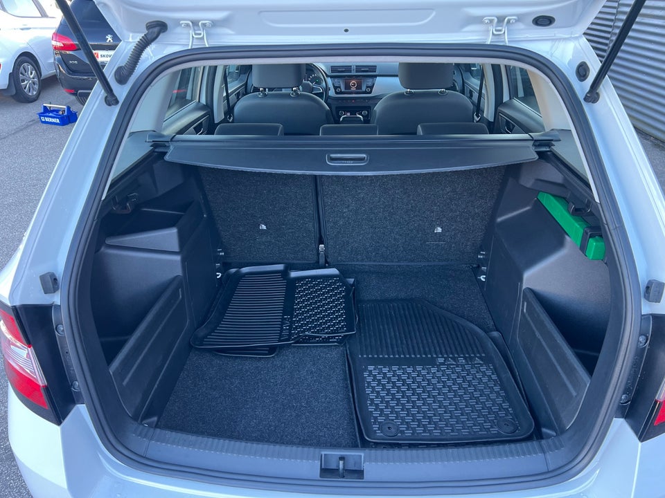 Skoda Fabia 1,0 TSi 110 Active Combi DSG 5d