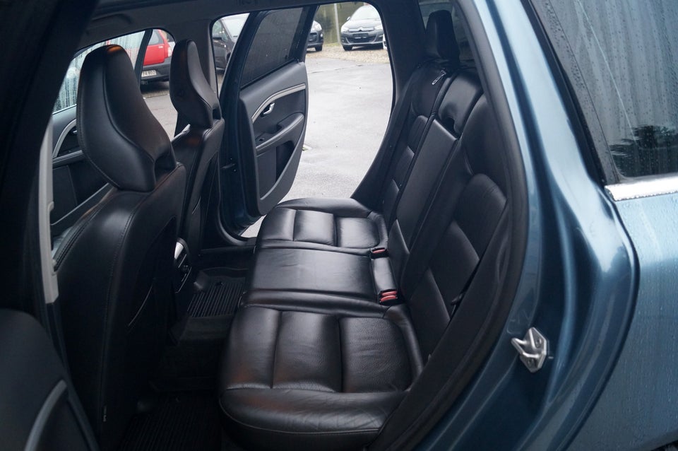 Volvo V70 2,0 D4 181 Momentum aut. 5d