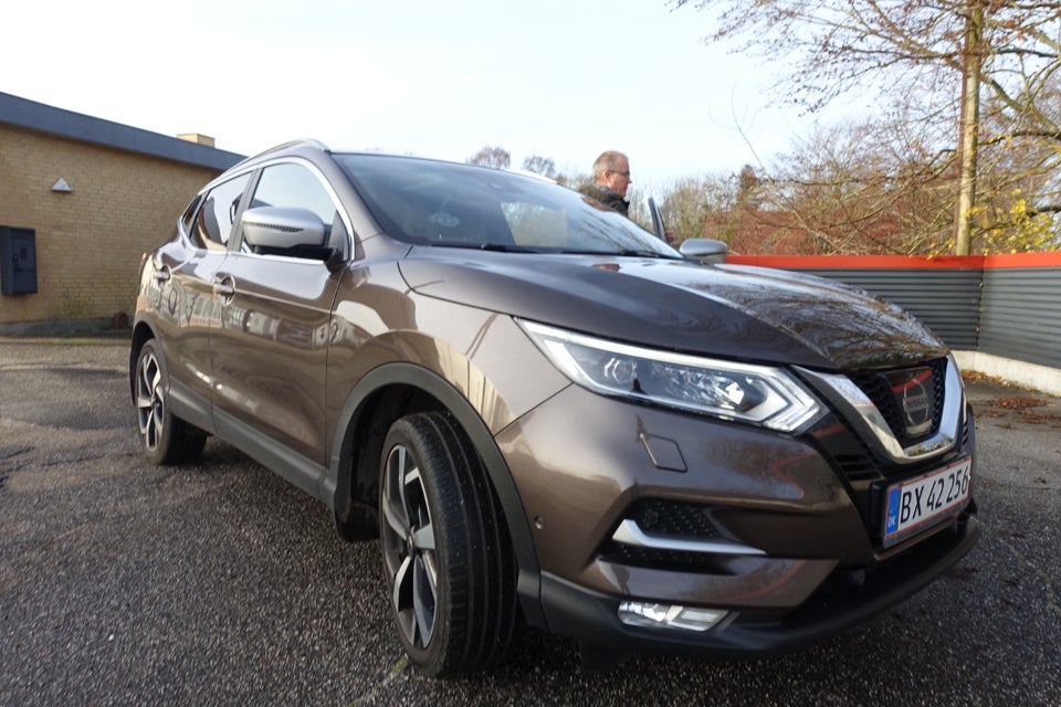 Nissan Qashqai 1,6 Dig-T 163 Tekna+ 5d