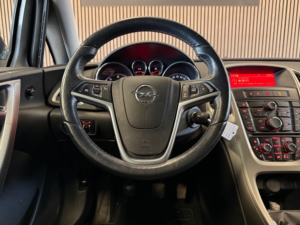 Opel Astra 1,7 CDTi 110 Enjoy Sports Tourer 5d