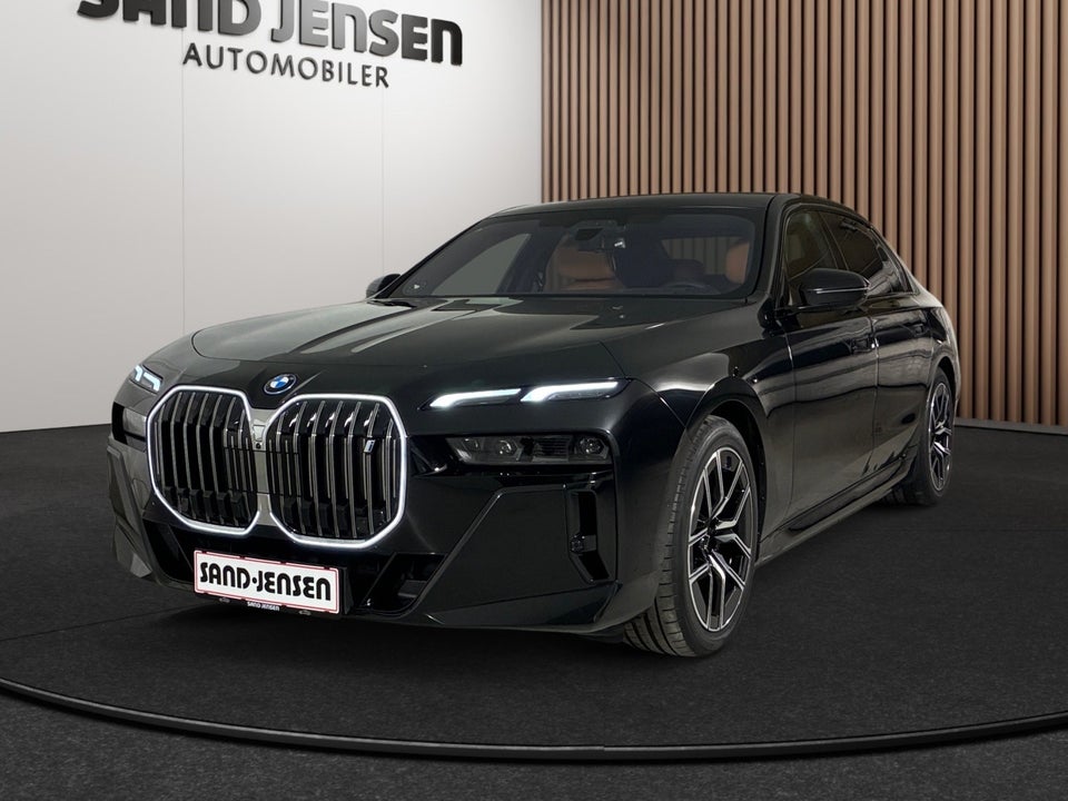 BMW i7 eDrive50 M-Sport 4d