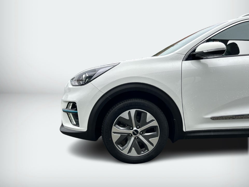 Kia e-Niro 64 Advance 5d