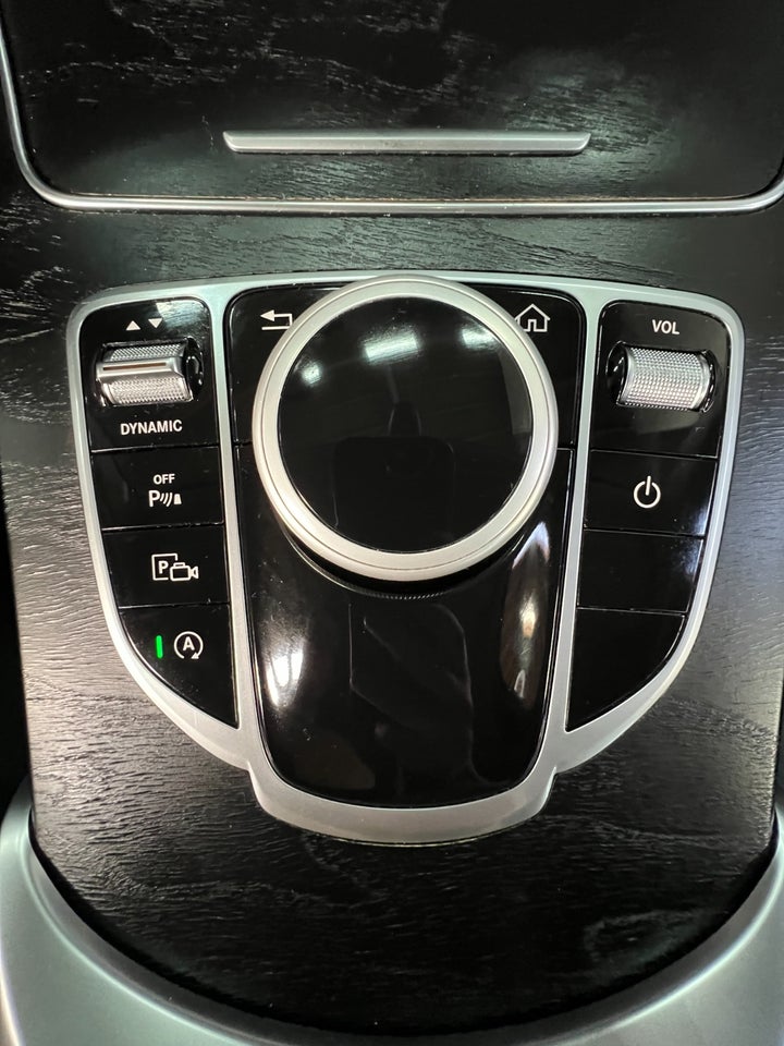 Mercedes C220 d 2,0 Advantage stc. aut. 5d