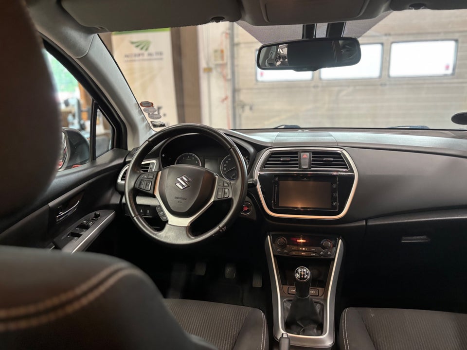 Suzuki S-Cross 1,0 Boosterjet Active 5d