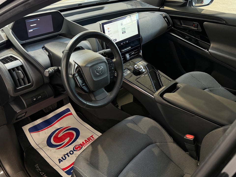 Toyota bZ4X Active 5d